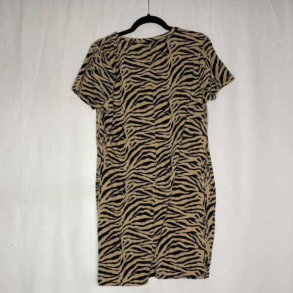 Zebra Print T-Shirt Dress - Picture 2 of 2